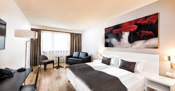Wyndham Stuttgart Airport Messe Superior Room